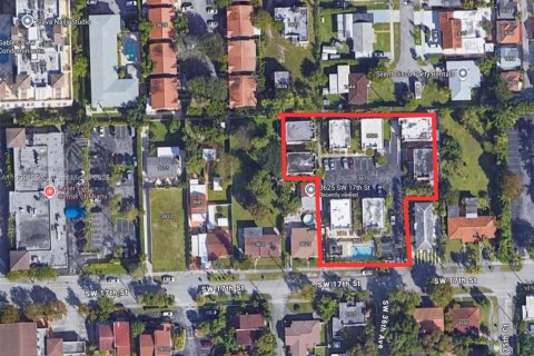 Townhouse in Miami, Florida 2 bedrooms, 108.6 sq.m. № 1956093 - photo 14