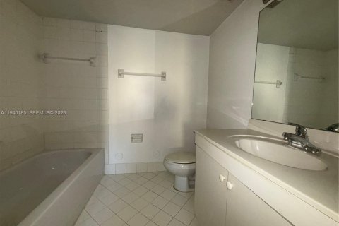 Condo in Homestead, Florida, 3 bedrooms  № 2052917 - photo 8