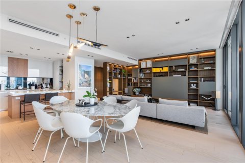 Condo in Miami, Florida, 2 bedrooms  № 1655932 - photo 7