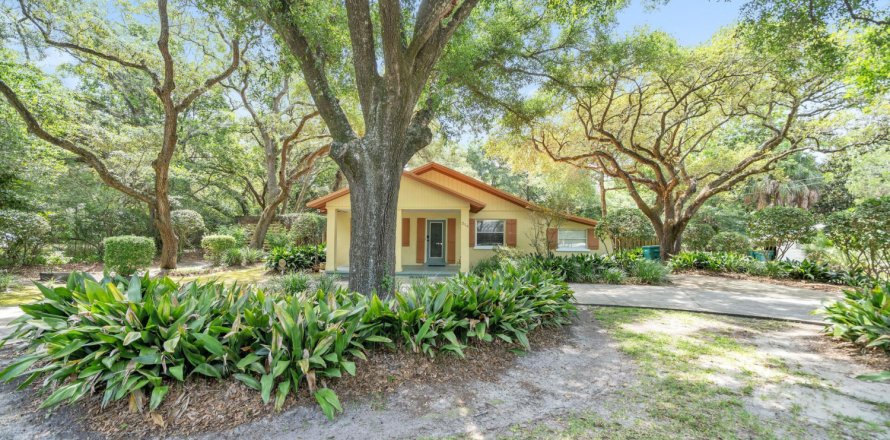House in Destin, Florida 3 bedrooms, 123.75 sq.m. № 562082