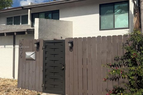 Adosado en venta en Miami, Florida, 3 dormitorios, 128.02 m2 № 2044055 - foto 4