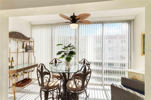Copropriété à vendre à Venice, Floride: 2 chambres, 94.11 m2 № 1718787 - photo 20