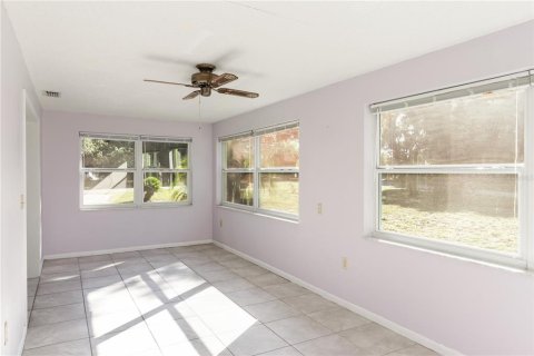 House in Lake Wales, Florida 2 bedrooms, 131.92 sq.m. № 1687797 - photo 12