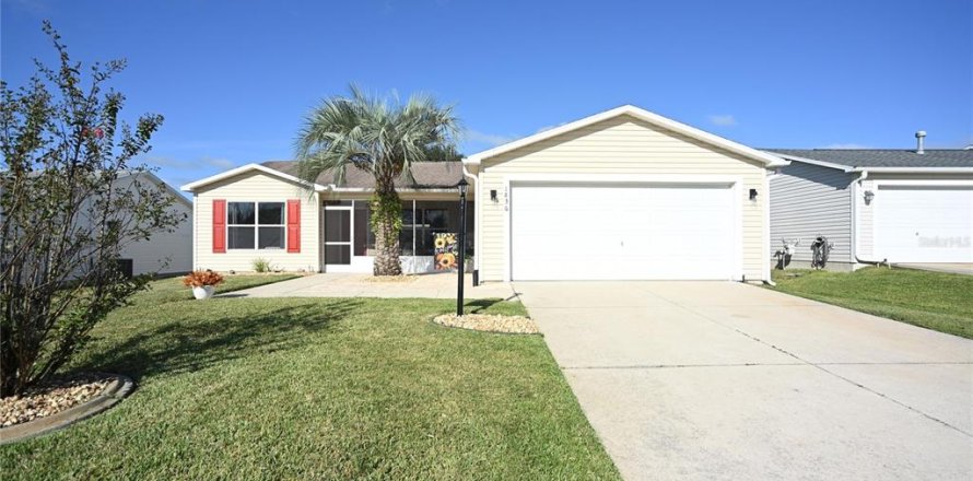 Villa ou maison à The Villages, Floride 3 chambres, 129.32 m2 № 2407164