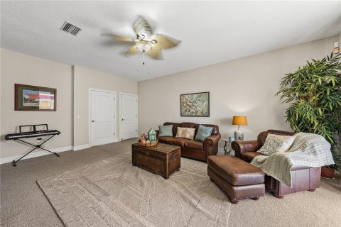 Townhouse in Apollo Beach, Florida 5 bedrooms, 299.33 sq.m. № 2091885 - photo 19