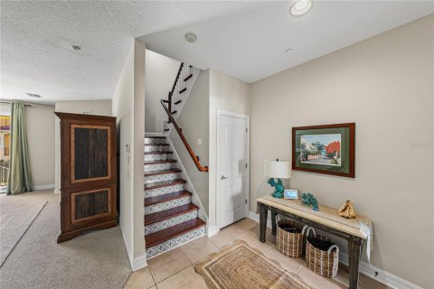 Townhouse in Apollo Beach, Florida 5 bedrooms, 299.33 sq.m. № 2091885 - photo 16
