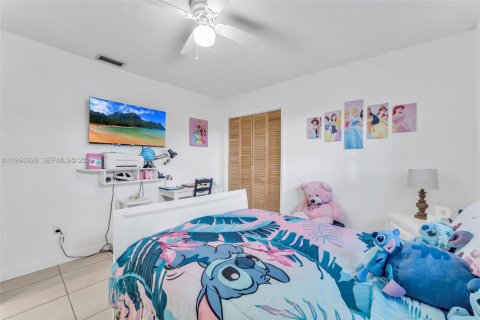 Купить коммерческую недвижимость в Майами, Флорида 230.4м2, № 2062826 - фото 19