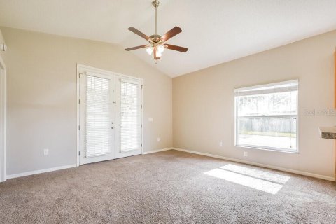 House in Orlando, Florida 3 bedrooms, 158.58 sq.m. № 1914503 - photo 7