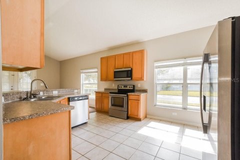 House in Orlando, Florida 3 bedrooms, 158.58 sq.m. № 1914503 - photo 5