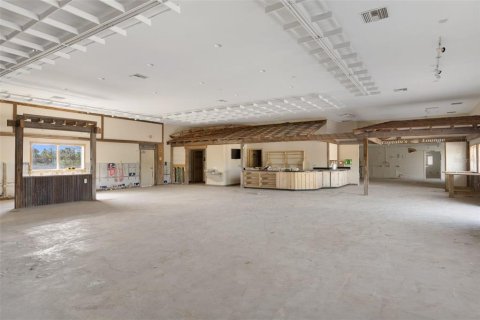 Propiedad comercial en venta en Hernando Beach, Florida, 603.86 m2 № 2138260 - foto 28