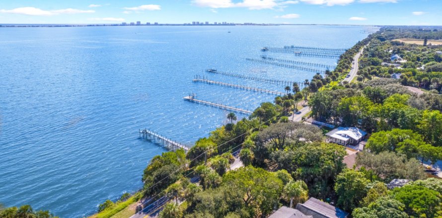 Villa ou maison à Fort Pierce, Floride 2 chambres, 78.97 m2 № 1172554