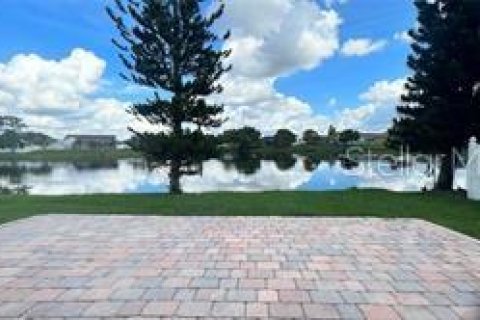 Casa en alquiler en Kissimmee, Florida, 3 dormitorios, 150.41 m2 № 1827846 - foto 10