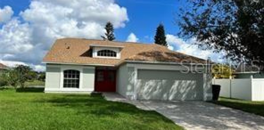 Casa en Kissimmee, Florida 3 dormitorios, 150.41 m2 № 1827846