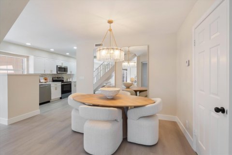 Touwnhouse à vendre à Palm Beach Gardens, Floride: 3 chambres, 171.68 m2 № 2439298 - photo 8