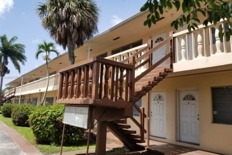 Condo à Hallandale Beach, Floride, 1 chambre № 2293838