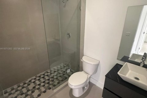 Casa en alquiler en Fort Lauderdale, Florida, 3 dormitorios, 153.29 m2 № 2057835 - foto 12