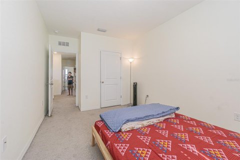 House in San Antonio, Florida 4 bedrooms, 209.96 sq.m. № 1826507 - photo 22