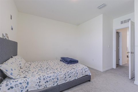 House in San Antonio, Florida 4 bedrooms, 209.96 sq.m. № 1826507 - photo 19