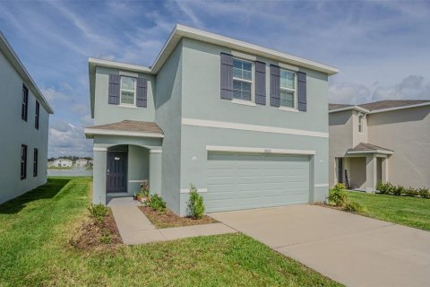House in San Antonio, Florida 4 bedrooms, 209.96 sq.m. № 1826507 - photo 1