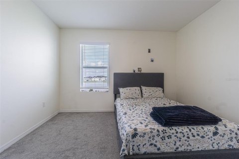 House in San Antonio, Florida 4 bedrooms, 209.96 sq.m. № 1826507 - photo 25