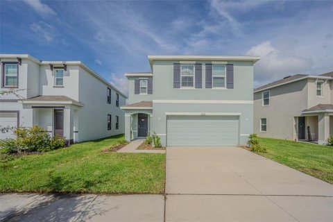 House in San Antonio, Florida 4 bedrooms, 209.96 sq.m. № 1826507 - photo 11