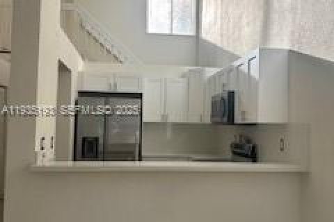 Copropriété à vendre à Miami, Floride: 2 chambres, 121.89 m2 № 1993464 - photo 10