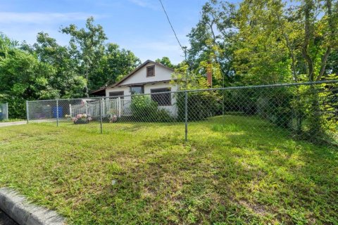 House in Lakeland, Florida 3 bedrooms, 80.64 sq.m. № 1915605 - photo 4