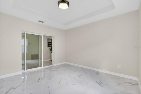 Casa en venta en Bradenton, Florida, 4 dormitorios, 230.86 m2 № 2167679 - foto 22