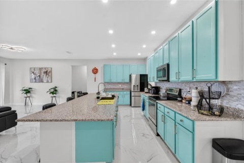 Casa en venta en Bradenton, Florida, 4 dormitorios, 230.86 m2 № 2167679 - foto 7