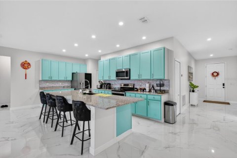 Casa en venta en Bradenton, Florida, 4 dormitorios, 230.86 m2 № 2167679 - foto 8