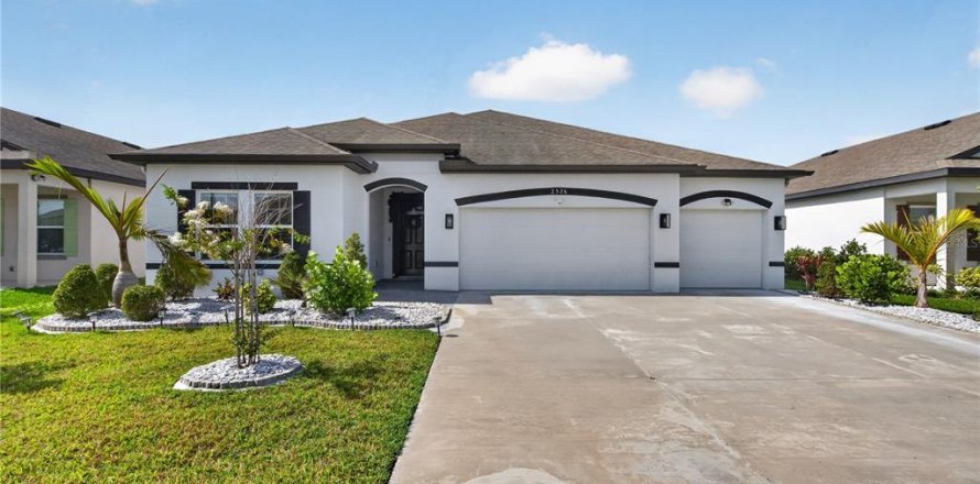 Casa en Bradenton, Florida 4 dormitorios, 230.86 m2 № 2167679