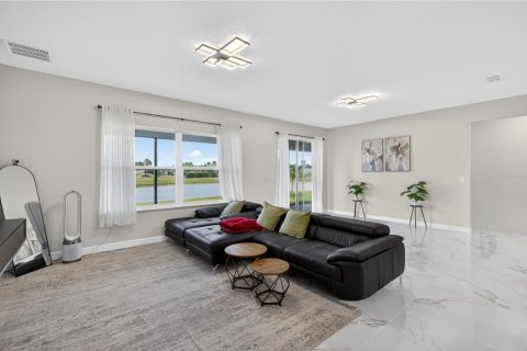 Casa en venta en Bradenton, Florida, 4 dormitorios, 230.86 m2 № 2167679 - foto 12