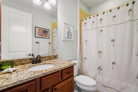 House in Cape Coral, Florida 3 bedrooms, 215.07 sq.m. № 2150116 - photo 21