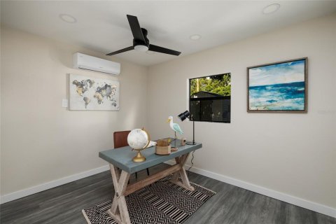 Casa en venta en Saint Petersburg, Florida, 3 dormitorios, 140.75 m2 № 2142031 - foto 11
