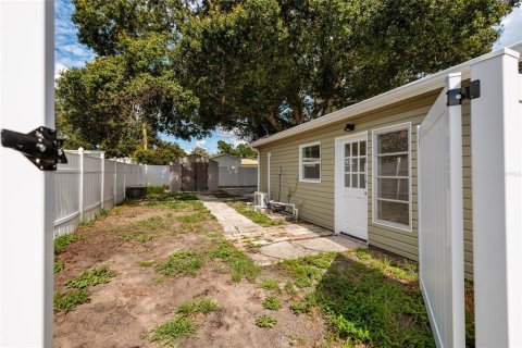 Casa en venta en Saint Petersburg, Florida, 3 dormitorios, 140.75 m2 № 2142031 - foto 21