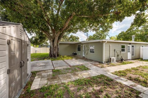 Casa en venta en Saint Petersburg, Florida, 3 dormitorios, 140.75 m2 № 2142031 - foto 16