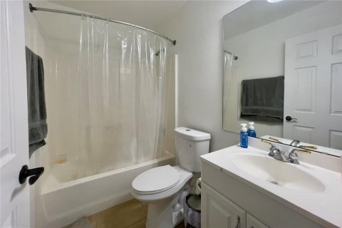 House in Orange City, Florida 3 bedrooms, 107.58 sq.m. № 1083973 - photo 17