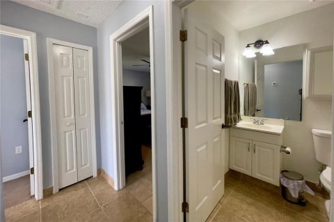 House in Orange City, Florida 3 bedrooms, 107.58 sq.m. № 1083973 - photo 14