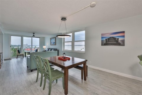 Condo in Clearwater, Florida, 2 bedrooms № 2104161 - photo 5