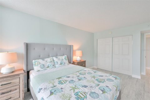 Condo in Clearwater, Florida, 2 bedrooms № 2104161 - photo 22