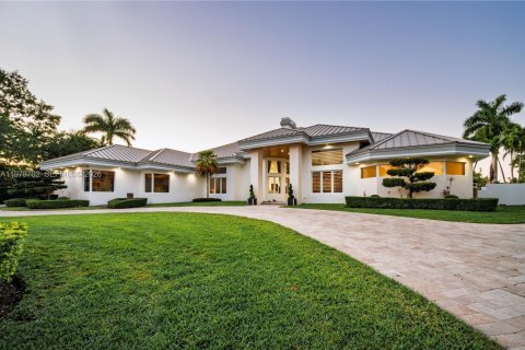 Villa ou maison à vendre à Weston, Floride: 5 chambres, 616.5 m2 № 2044495 - photo 2