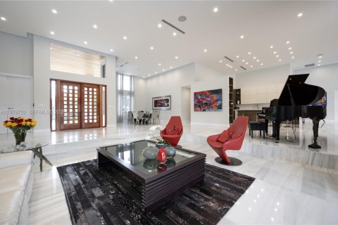 Villa ou maison à vendre à Weston, Floride: 5 chambres, 616.5 m2 № 2044495 - photo 8