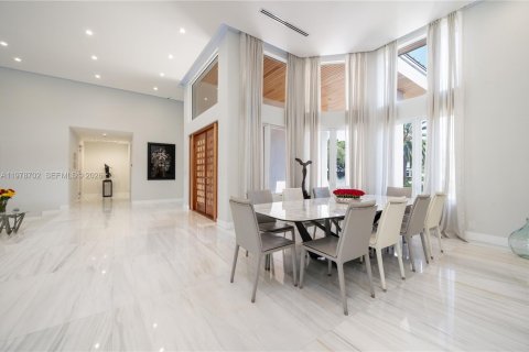 Villa ou maison à vendre à Weston, Floride: 5 chambres, 616.5 m2 № 2044495 - photo 7