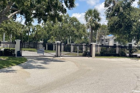 Condo in Bradenton, Florida, 2 bedrooms  № 1772889 - photo 17