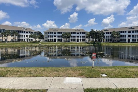 Condo in Bradenton, Florida, 2 bedrooms  № 1772889 - photo 2