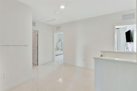 Villa ou maison à vendre à Homestead, Floride: 4 chambres, 236.34 m2 № 2022437 - photo 17