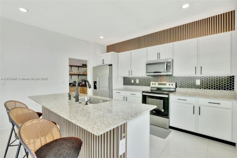 Villa ou maison à vendre à Homestead, Floride: 4 chambres, 236.34 m2 № 2022437 - photo 9