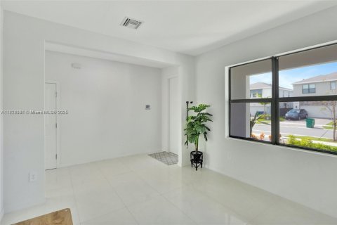 Villa ou maison à vendre à Homestead, Floride: 4 chambres, 236.34 m2 № 2022437 - photo 5