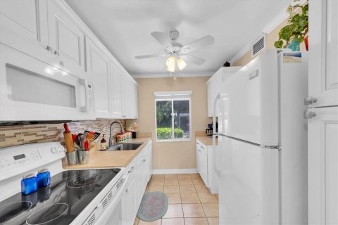 Condominio en alquiler en Clearwater, Florida, 2 dormitorios, 89.19 m2 № 1653245 - foto 8