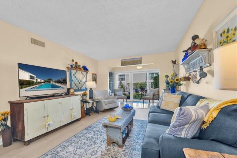 Condominio en alquiler en Clearwater, Florida, 2 dormitorios, 89.19 m2 № 1653245 - foto 6